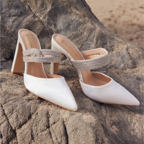 Lulu’s Celines White Satin Rhinestone Pointed-Toe Mule Pumps. Sz: 7 - Picture 3 of 15